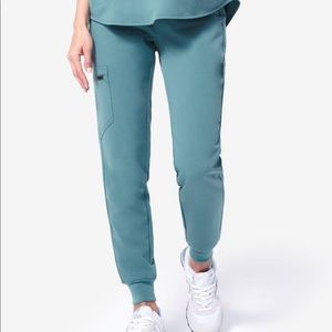 Zamora figs jogger